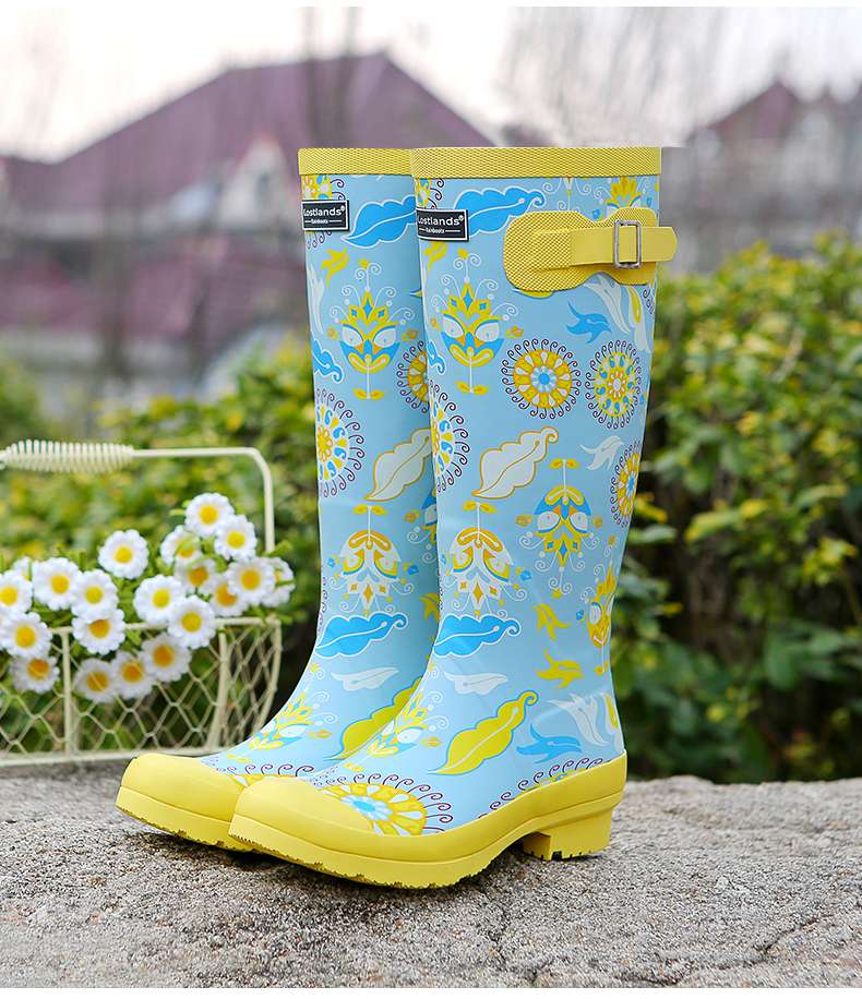 長靴レディース 長靴 花柄アートが魅力的な雨の日の相棒