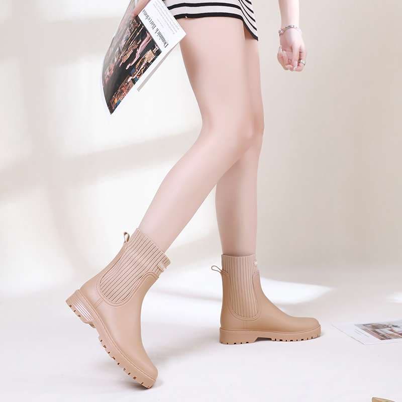 長靴レディース オフィスにも映えるスタイリッシュ防水ブーツ