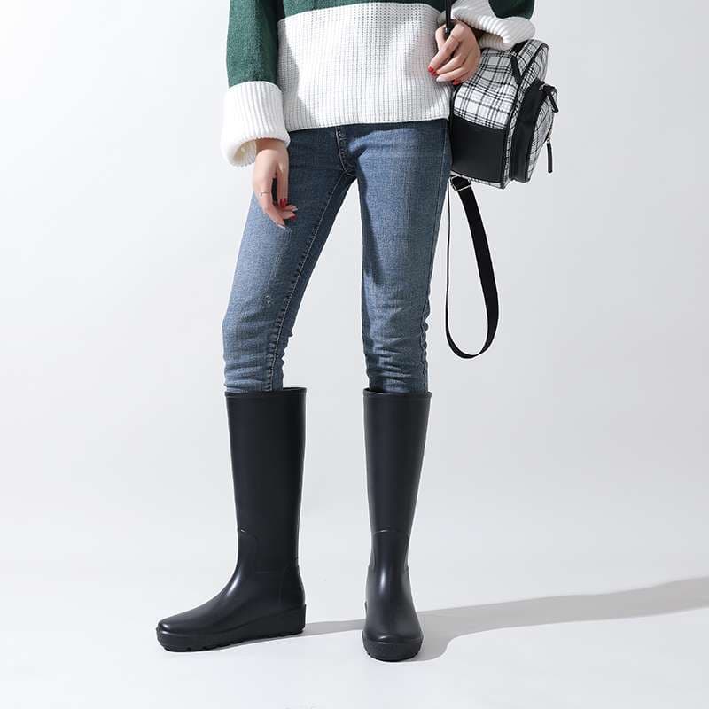 長靴レディース 上品シルエットの雨や雪に強い長靴