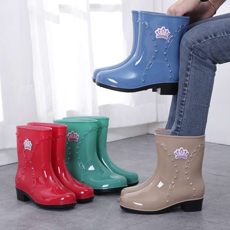長靴レディース 雨の日も華やか 女性用ショートブーツ