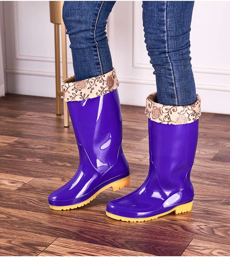 長靴レディース 雨の日を彩る長靴コレクション